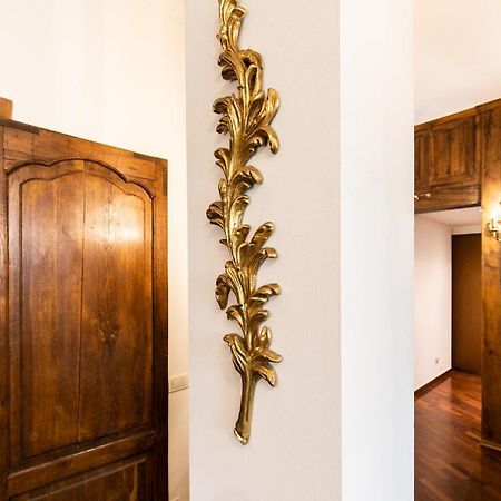 Klimt - Jacuzzi 5 Star - Luxury Design Apartment Milan Bagian luar foto