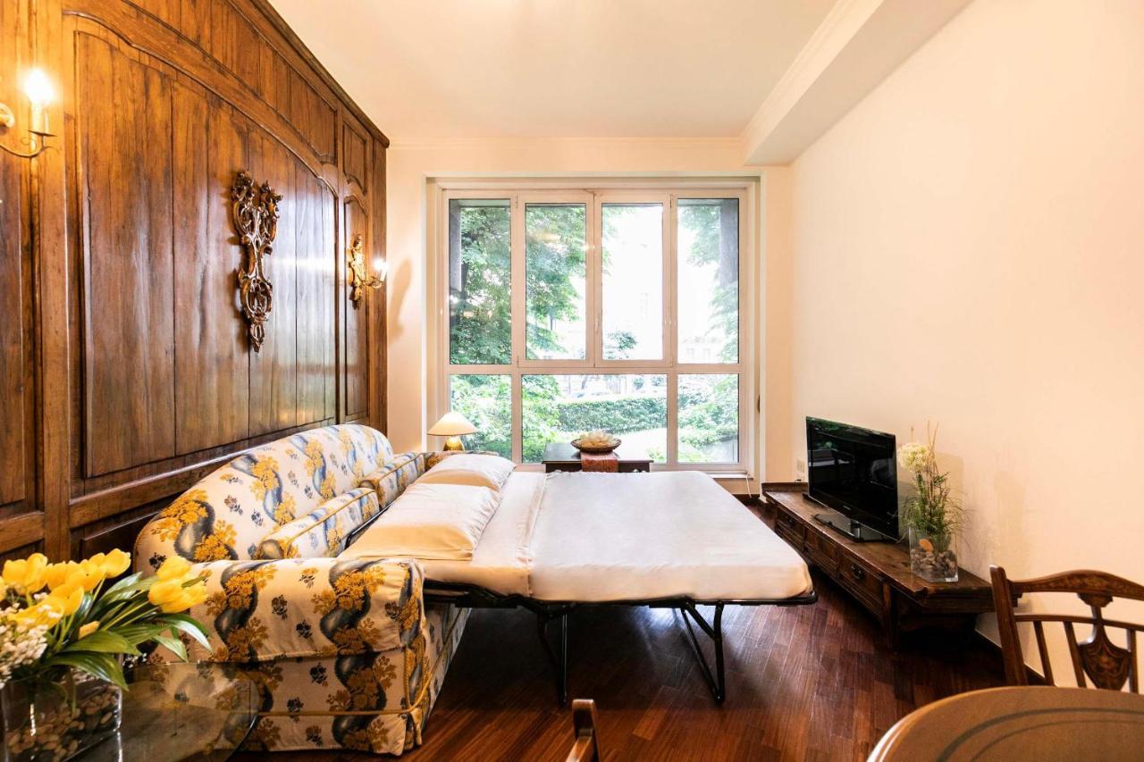 Klimt - Jacuzzi 5 Star - Luxury Design Apartment Milan Bagian luar foto