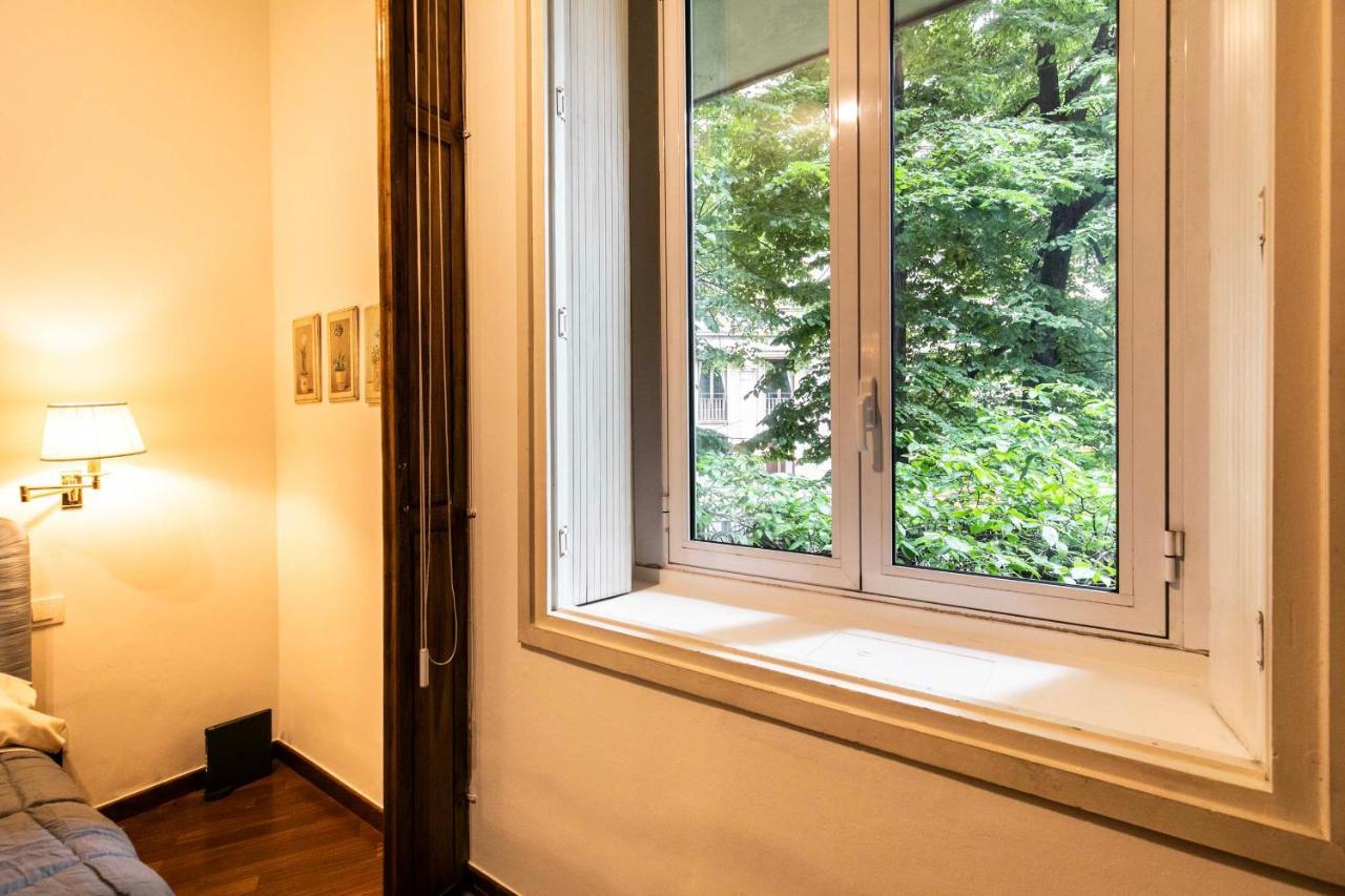 Klimt - Jacuzzi 5 Star - Luxury Design Apartment Milan Bagian luar foto