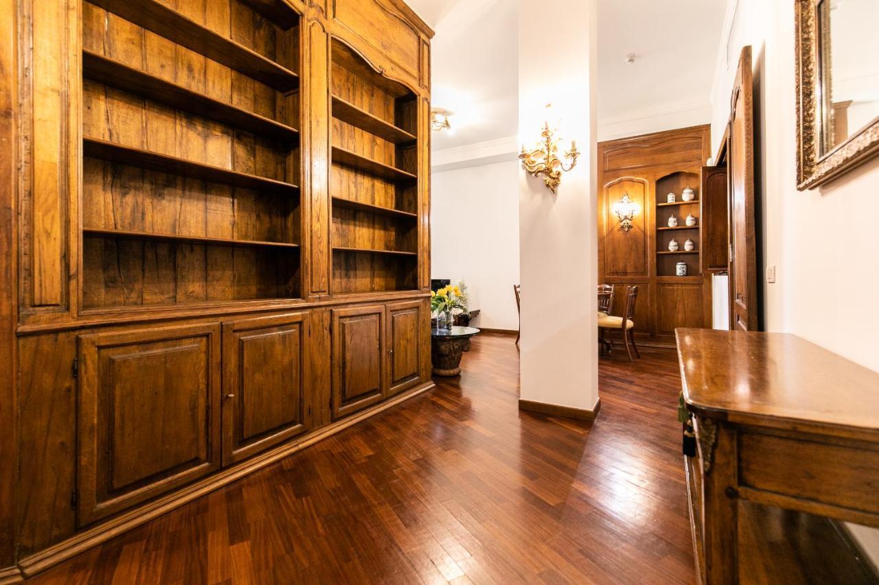 Klimt - Jacuzzi 5 Star - Luxury Design Apartment Milan Bagian luar foto