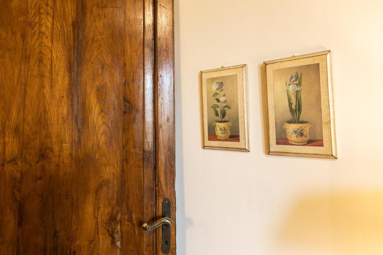Klimt - Jacuzzi 5 Star - Luxury Design Apartment Milan Bagian luar foto